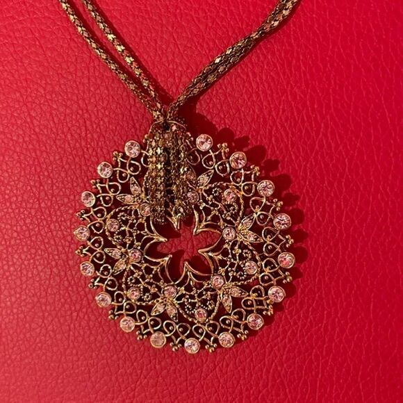 Beautiful cache necklace - Picture 10 of 11